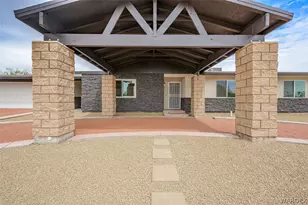 2332 Hummingbird Ln, Bullhead City, AZ 86442 - Photo 6