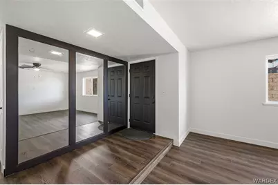 2332 Hummingbird Lane, Bullhead City, AZ 86442 - Photo 10