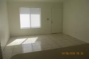 827 Baseline Rd, Bullhead City, AZ 86442 - Photo 2