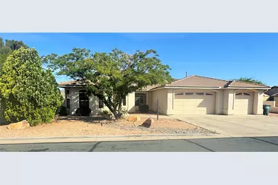 2281 Mesa Drive, Kingman, AZ 86401 - Photo 1
