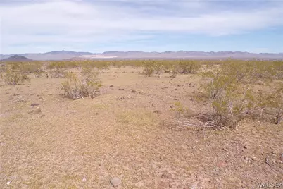 3689 N Glenbar Road, Golden Valley, AZ 86413 - Photo 22