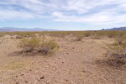 3689 N Glenbar Road, Golden Valley, AZ 86413 - Photo 24