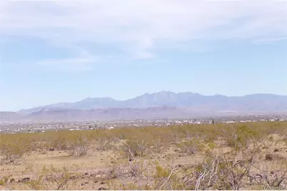 3689 N Glenbar Road, Golden Valley, AZ 86413 - Photo 12