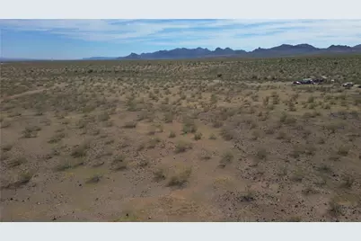 3689 N Glenbar Road, Golden Valley, AZ 86413 - Photo 30