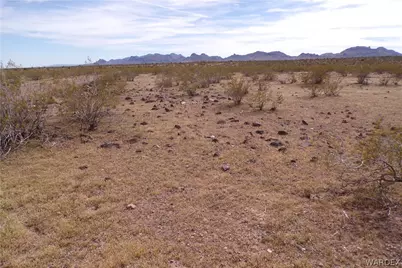 3689 N Glenbar Road, Golden Valley, AZ 86413 - Photo 4