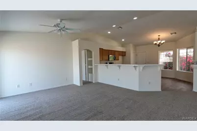 2515 Ridge View Avenue, Bullhead City, AZ 86429 - Photo 12