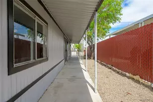 906 Holly St, Bullhead City, AZ 86442 - Photo 44
