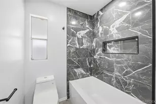 906 Holly St, Bullhead City, AZ 86442 - Photo 36