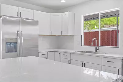 906 Holly Street, Bullhead City, AZ 86442 - Photo 22