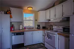 15964 N Joshua Dr, Dolan Springs, AZ 86441 - Photo 4