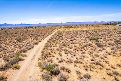 306-02-117A N Bibo Road, Golden Valley, AZ 86413 - Photo 10