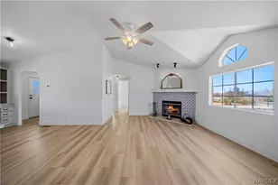 5845 W Abrigo Dr, Golden Valley, AZ 86413 - Photo 8