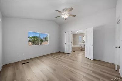 5845 W Abrigo Drive, Golden Valley, AZ 86413 - Photo 24