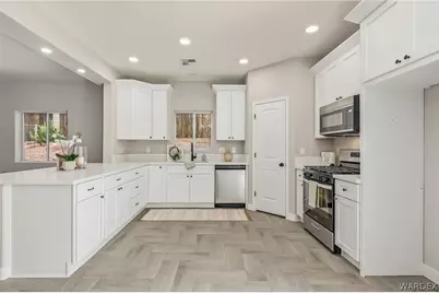 1048 Ramar Road, Bullhead City, AZ 86442 - Photo 12