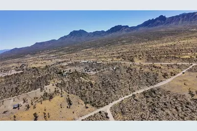 8933 Accra Drive, Chloride, AZ 86431 - Photo 40