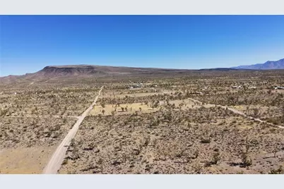 8933 Accra Drive, Chloride, AZ 86431 - Photo 34