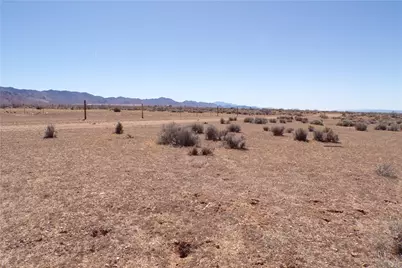 8933 Accra Drive, Chloride, AZ 86431 - Photo 12