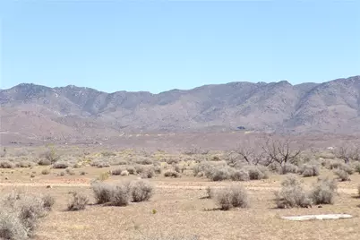 8933 Accra Drive, Chloride, AZ 86431 - Photo 16