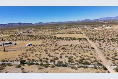 2533 S Epidote Road, Golden Valley, AZ 86413 - Photo 40