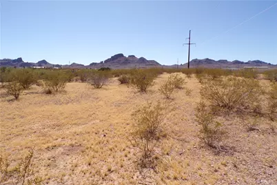 2533 S Epidote Road, Golden Valley, AZ 86413 - Photo 16