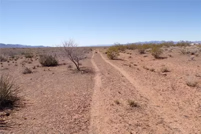 308-22-395 N Palo Verde Drive, Chloride, AZ 86431 - Photo 4