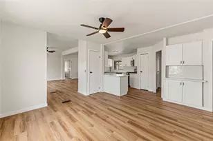 555 Roadrunner Dr, Bullhead City, AZ 86442 - Photo 22