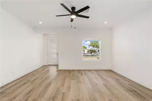 1204 Zircon Ave, Bullhead City, AZ 86442 - Photo 8