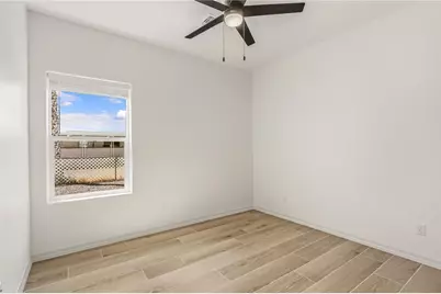 1204 Zircon Avenue, Bullhead City, AZ 86442 - Photo 32
