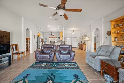 8305 E Mousley Drive, Kingman, AZ 86401 - Photo 12