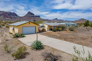 2465 S Egar Rd, Golden Valley, AZ 86413 - Photo 76