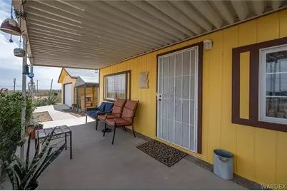 2465 S Egar Road, Golden Valley, AZ 86413 - Photo 14