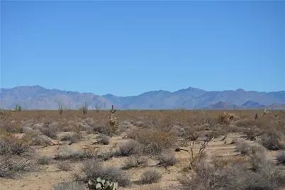 3271 S Arlington Road, Yucca, AZ 86438 - Photo 8