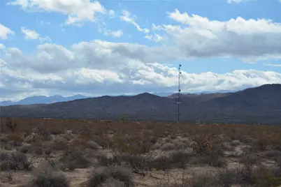 3271 S Arlington Road, Yucca, AZ 86438 - Photo 52
