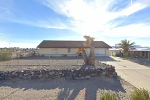1962 E Arena Dr, Bullhead City, AZ 86442 - Photo 1