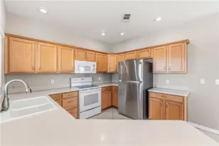 7297 E Stoneaxe Dr, Kingman, AZ 86401 - Photo 4