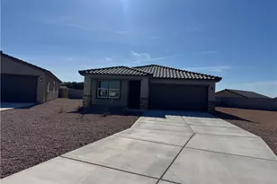 1814 E Aloe Ln, Fort Mohave, AZ 86426 - Photo 2