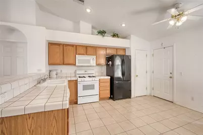 2191 Sierra Santiago, Bullhead City, AZ 86442 - Photo 10