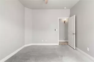 1960 John Wayne Dr, Kingman, AZ 86409 - Photo 10