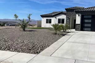 2367 Corwin, Bullhead City, AZ 86442 - Photo 2