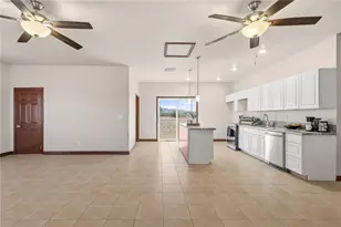 8980 W Msn Ln, Dolan Springs, AZ 86441 - Photo 12