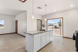 8980 W Msn Ln, Dolan Springs, AZ 86441 - Photo 18