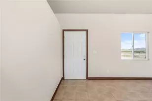 8980 W Msn Ln, Dolan Springs, AZ 86441 - Photo 6