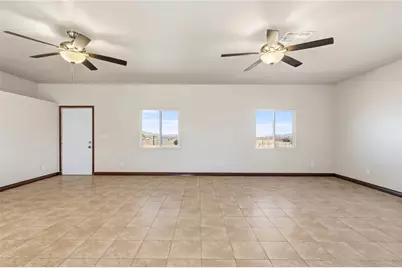 8980 W Mission Lane, Dolan Springs, AZ 86441 - Photo 12