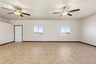 8980 W Msn Ln, Dolan Springs, AZ 86441 - Photo 12
