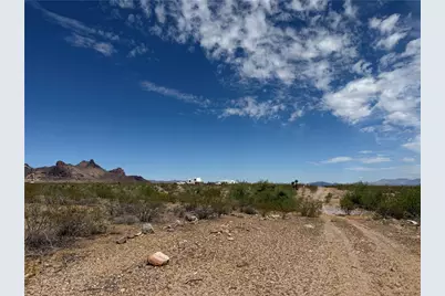 3693 & 3661 S Hopi Road, Golden Valley, AZ 86413 - Photo 8