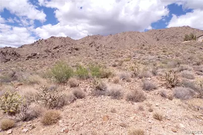 330-25-040 W Castle Springs Road, Golden Valley, AZ 86413 - Photo 30