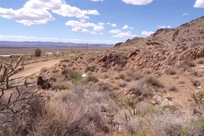 330-25-040 W Castle Springs Road, Golden Valley, AZ 86413 - Photo 18