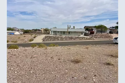 3370 Ridge View Avenue, Bullhead City, AZ 86429 - Photo 10