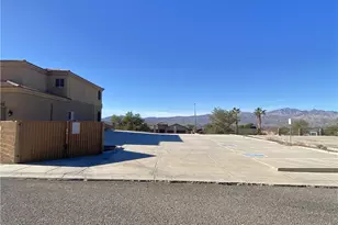 890 Florence Ave, Bullhead City, AZ 86429 - Photo 72