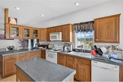 3920 N Elfrida, Golden Valley, AZ 86413 - Photo 16